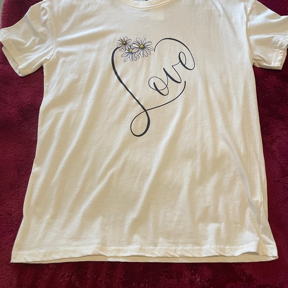 New t shirts - Picture 3 of 5